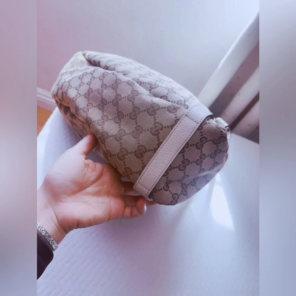 Gucci authentic gg